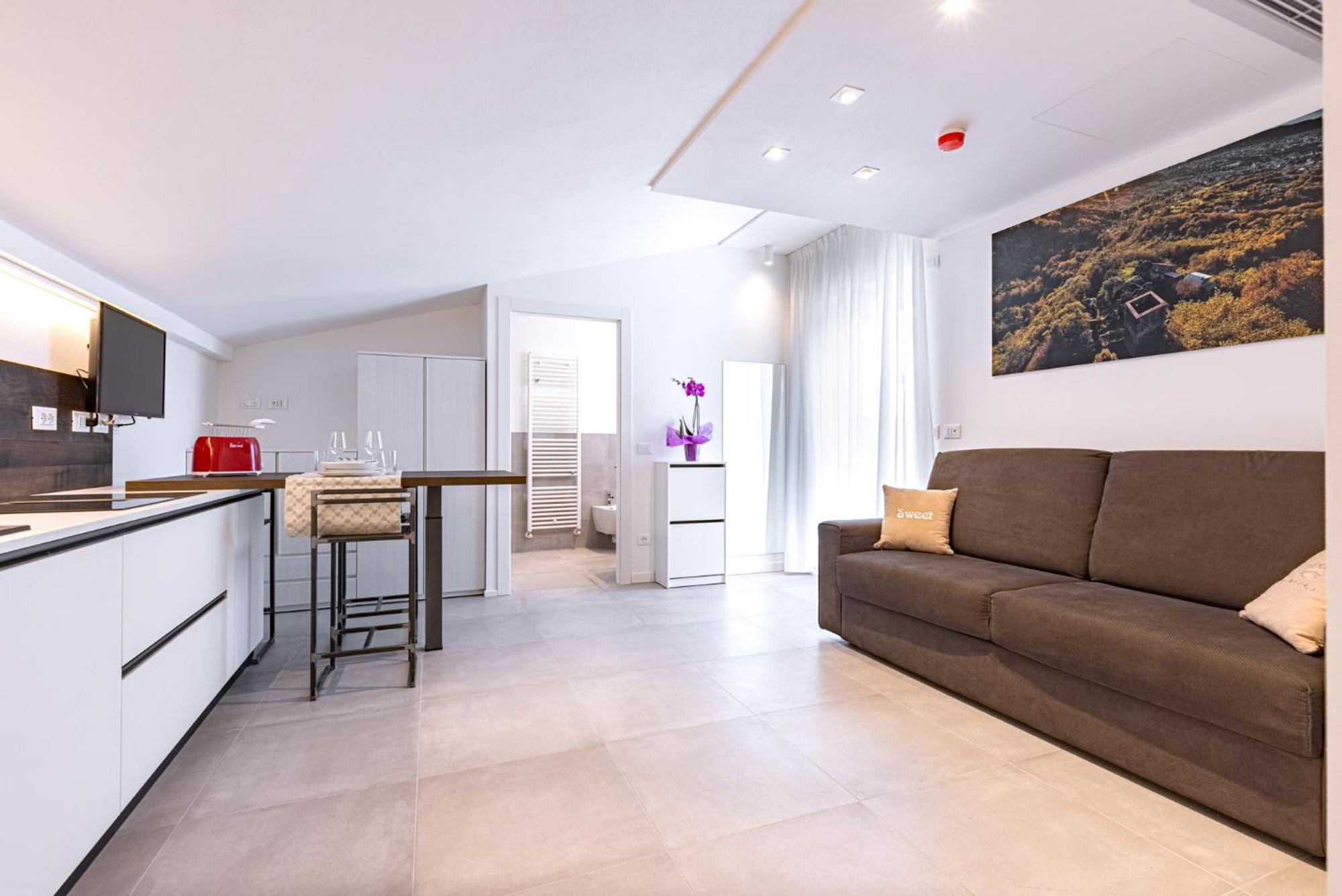 Residence Lake Como Colico Buitenkant foto